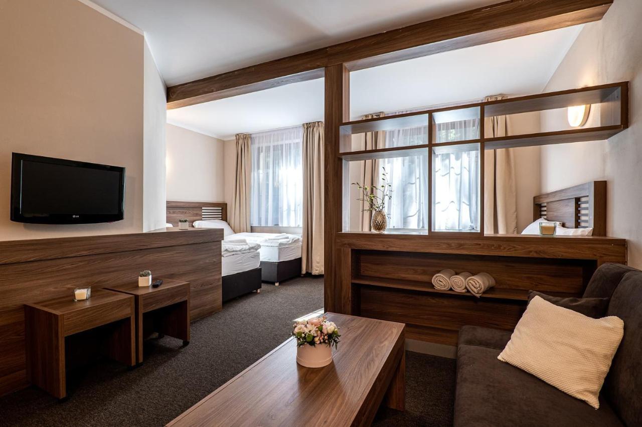 Wellness Hotel Pod Kycmolem Горні Ломна Екстер'єр фото