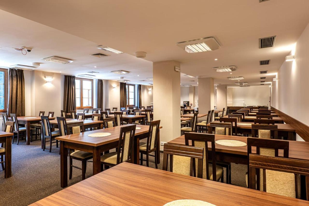 Wellness Hotel Pod Kycmolem Горні Ломна Екстер'єр фото